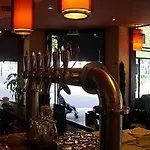 Hotel Le Petit Cosy Parigi
