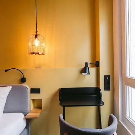 Hotel Le Petit Cosy Paris